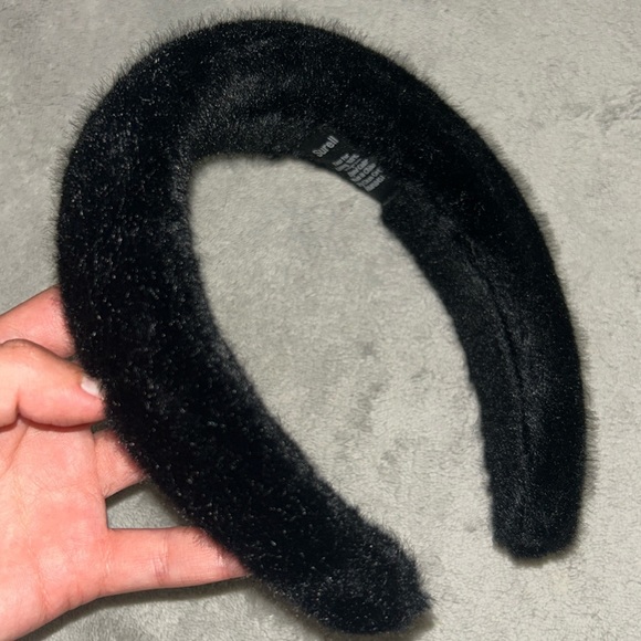 Surell faux fur padded headband - Picture 1 of 4